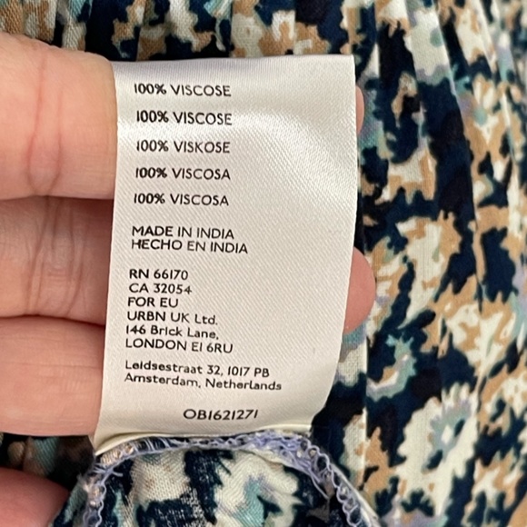 Free People One I Love Smocked Strappy Back Maxi Dress Size L Ruffle Multicolor - Picture 13 of 14